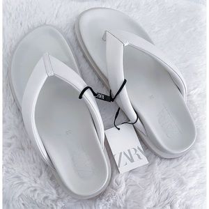 ZARA Quilted Flat Slides | Sz 7 1/2